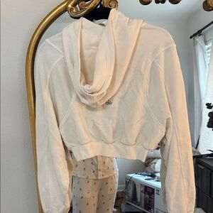 ALO Yoga Women's Off-White Cropped Jacket